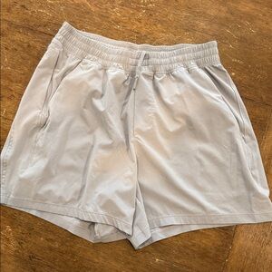 Lululemon Pace Breaker Linerless Shorts 5”